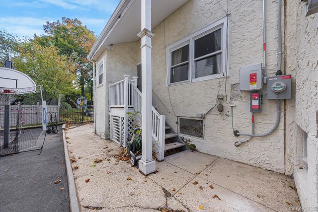 22 Palmer Avenue, Mount Vernon, NY 10552