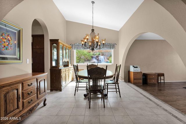 4338 W MICHELLE Drive, Glendale, AZ 85308