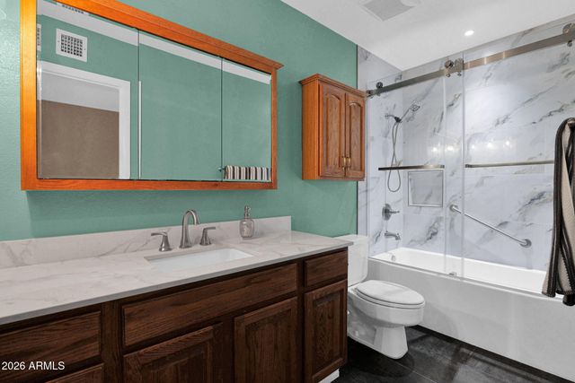 4338 W MICHELLE Drive, Glendale, AZ 85308