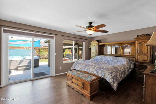 4338 W MICHELLE Drive, Glendale, AZ 85308