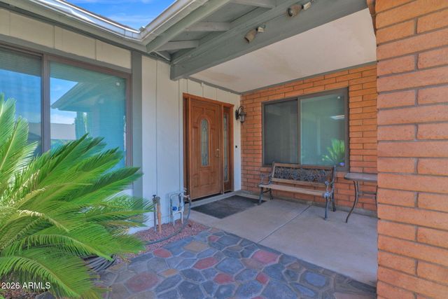 4338 W MICHELLE Drive, Glendale, AZ 85308