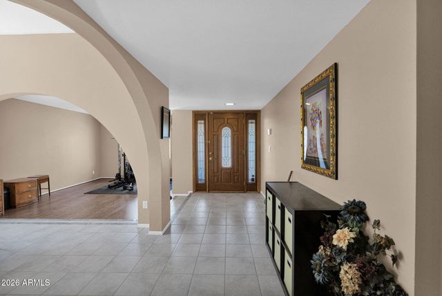 4338 W MICHELLE Drive, Glendale, AZ 85308