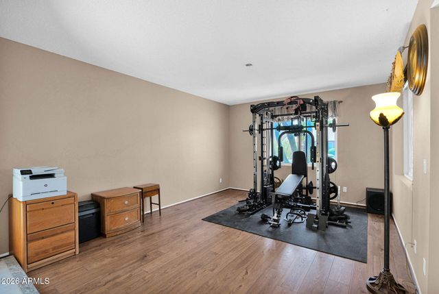 4338 W MICHELLE Drive, Glendale, AZ 85308