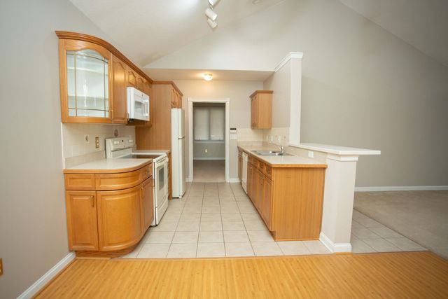 110 Ironclad Drive, 9, Columbus, OH 43213