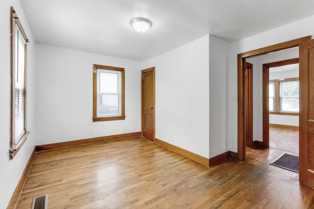 716 Riverview Dr, Hopkinsville, KY 42240