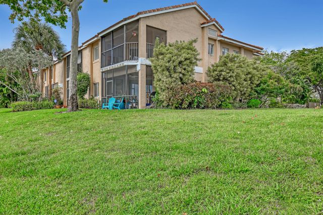 23140 Island View 2, Boca Raton, FL 33433
