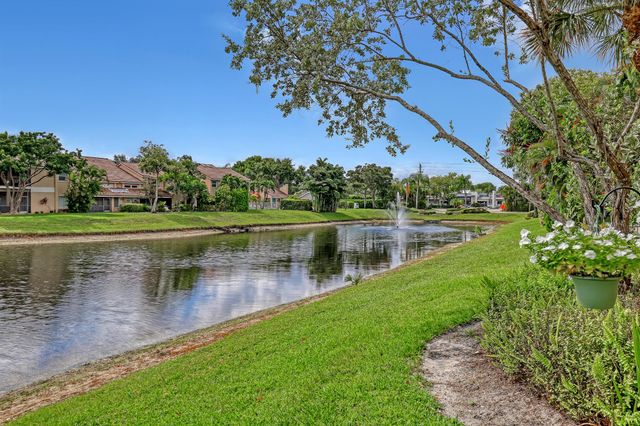 23140 Island View 2, Boca Raton, FL 33433