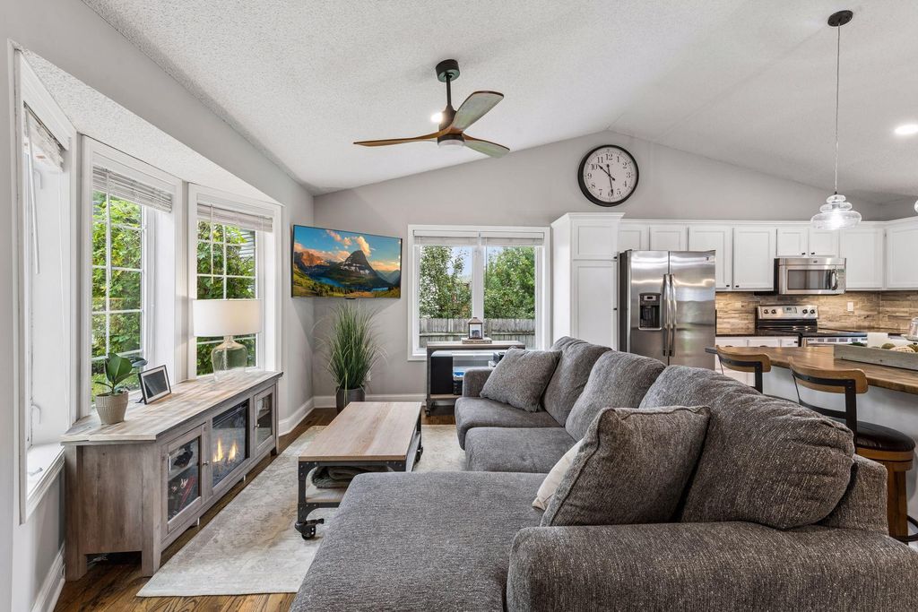 8340 Grace Court, Victoria, MN 55386 — photo 5