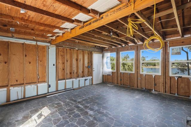 19 NARANJA ROAD, Debary, FL 32713