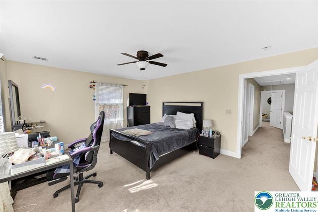 311 Hunt Avenue, Pohatcong, NJ 08865