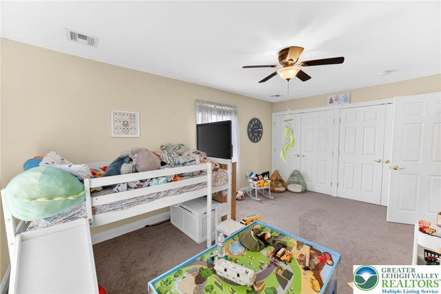 311 Hunt Avenue, Pohatcong, NJ 08865