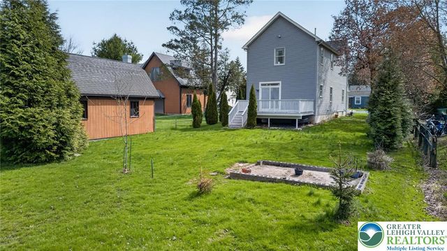311 Hunt Avenue, Pohatcong, NJ 08865