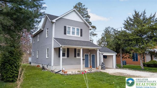 311 Hunt Avenue, Pohatcong, NJ 08865