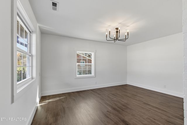 6001 Meadow Oak Lane, Knoxville, TN 37920