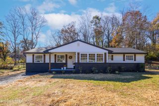 6001 Meadow Oak Lane, Knoxville, TN 37920