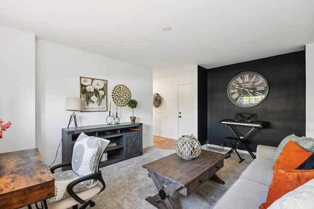 9245 Harlowe Lane, Orland Park, IL 60462