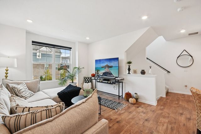 9245 Harlowe Lane, Orland Park, IL 60462