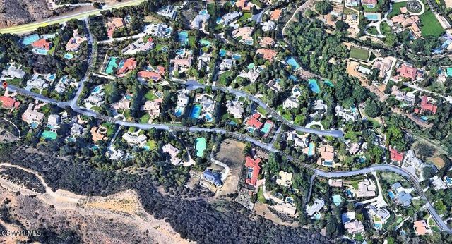 29266 Wagon Road, Agoura Hills, CA 91301