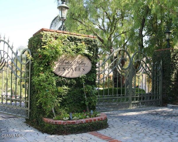 29266 Wagon Road, Agoura Hills, CA 91301