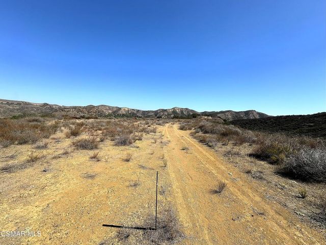 29266 Wagon Road, Agoura Hills, CA 91301