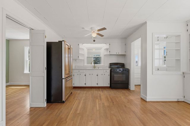 764 Bethesda Rd, Spartanburg, SC 29302