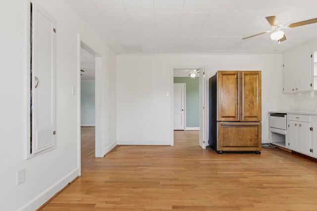 764 Bethesda Rd, Spartanburg, SC 29302