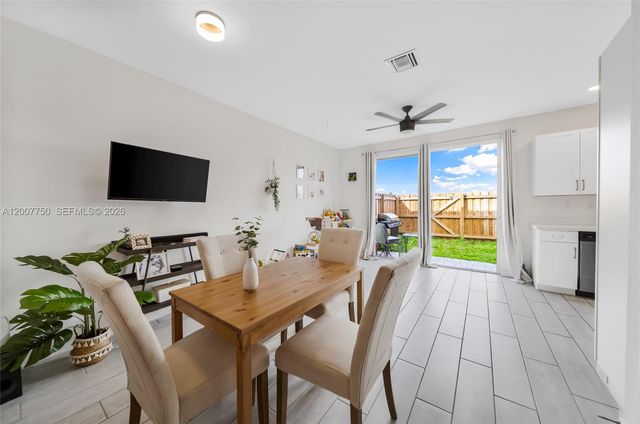 1158 SE 23rd Ave 1158, Homestead, FL 33035