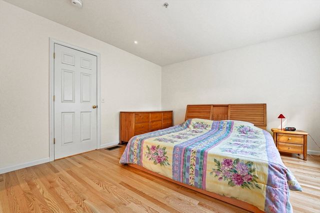 28 Southgate Road 35, Westford, MA 01886