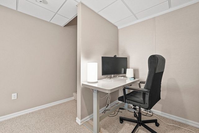 28 Southgate Road 35, Westford, MA 01886