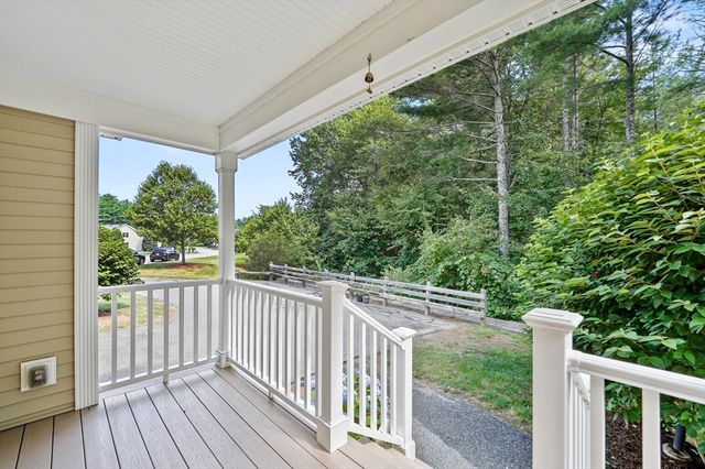 28 Southgate Road 35, Westford, MA 01886