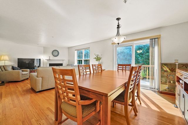 28 Southgate Road 35, Westford, MA 01886