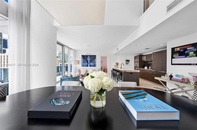 200 Biscayne Boulevard Way 904, Miami, FL 33131