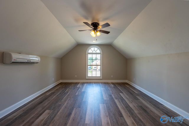 110 Grassy Bank Drive, New Market, AL 35761
