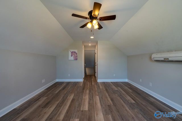 110 Grassy Bank Drive, New Market, AL 35761