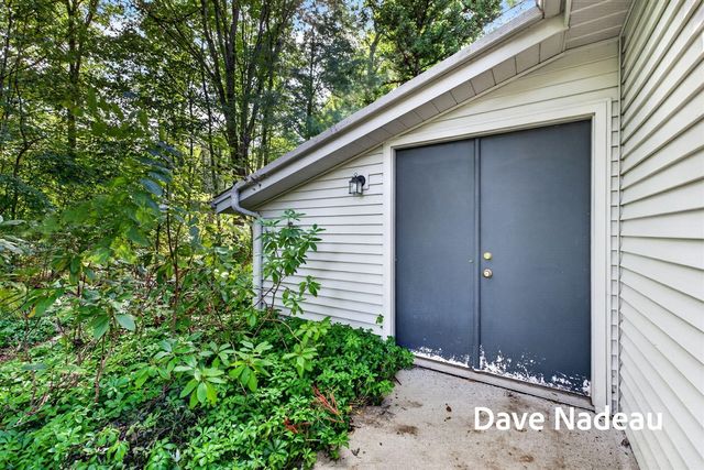 4376 64th Street, Holland, MI 49423