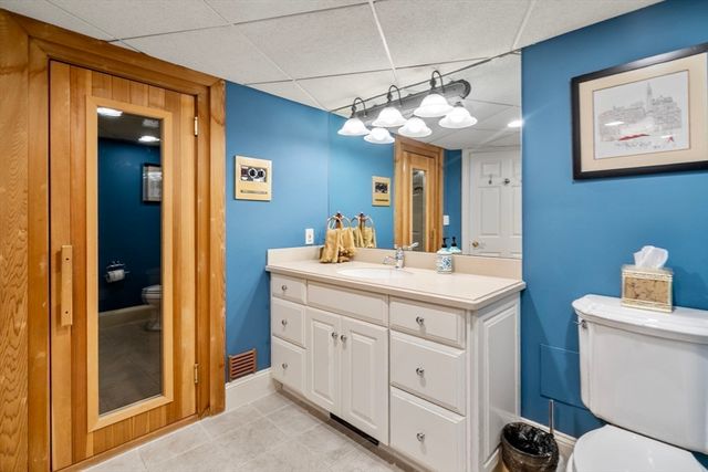 137 Lake Street, Sherborn, MA 01770