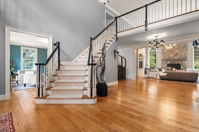 137 Lake Street, Sherborn, MA 01770