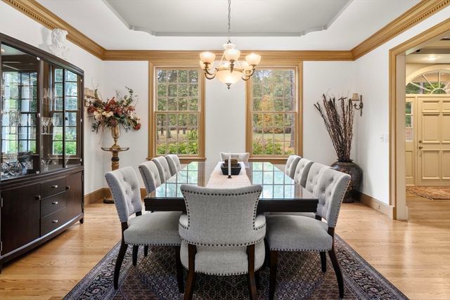 137 Lake Street, Sherborn, MA 01770