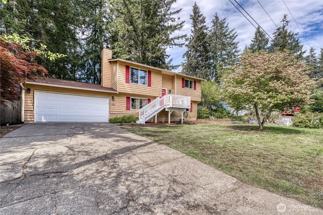 4311 NW Elkhorn Trail, Bremerton, WA 98312