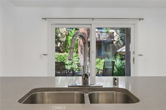 288 Tangelo, Irvine, CA 92618