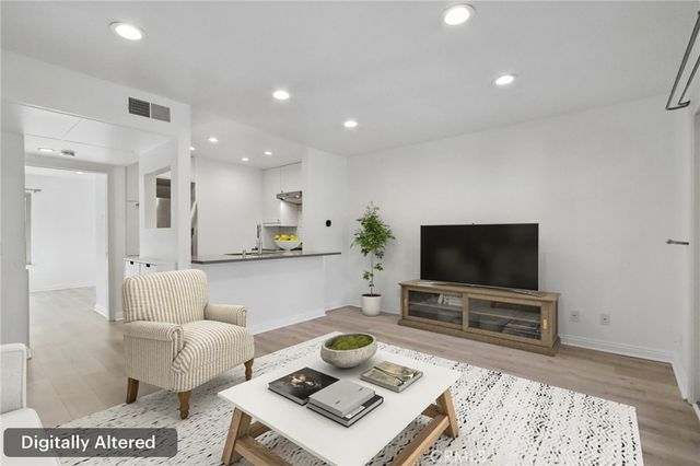 288 Tangelo, Irvine, CA 92618