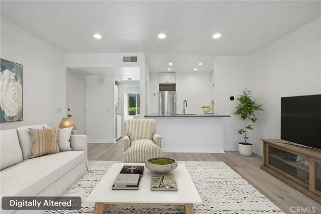 288 Tangelo, Irvine, CA 92618