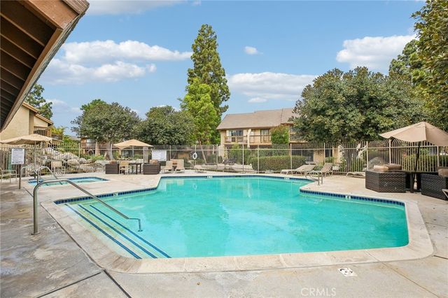 288 Tangelo, Irvine, CA 92618
