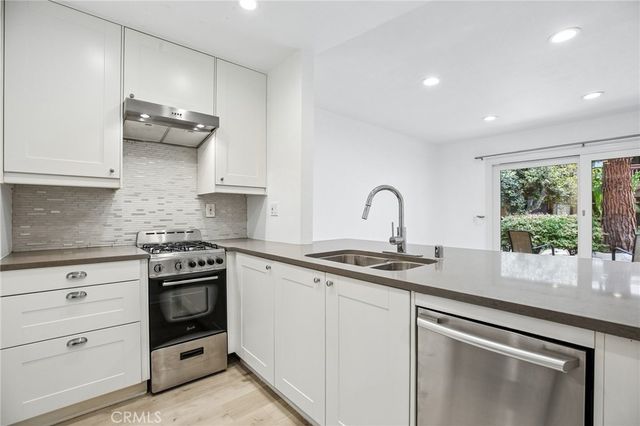 288 Tangelo, Irvine, CA 92618