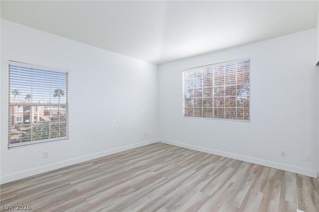 7701 Himalayas Avenue 204, Las Vegas, NV 89128