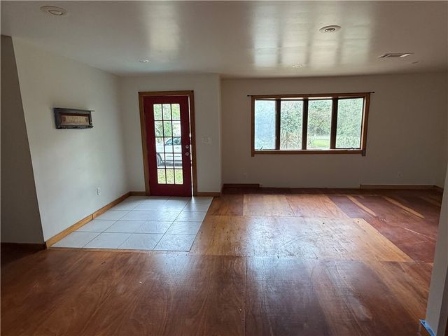 3127 Franklin St Ext SE, Darien, GA 31305