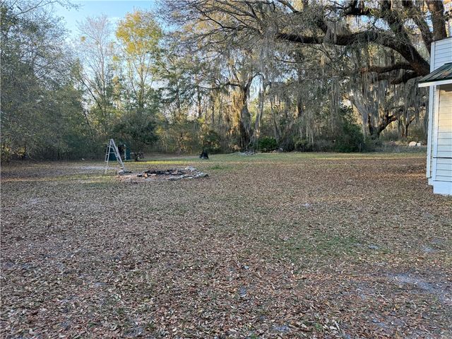 3127 Franklin St Ext SE, Darien, GA 31305