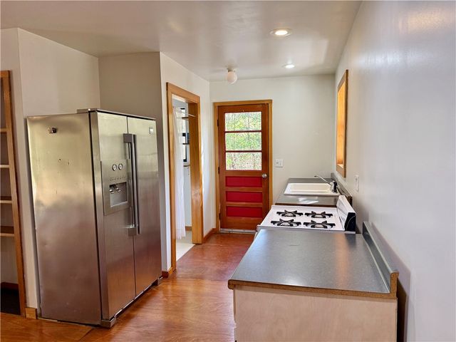 3127 Franklin St Ext SE, Darien, GA 31305