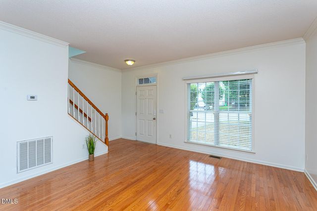 208 Troyer Place, Apex, NC 27502