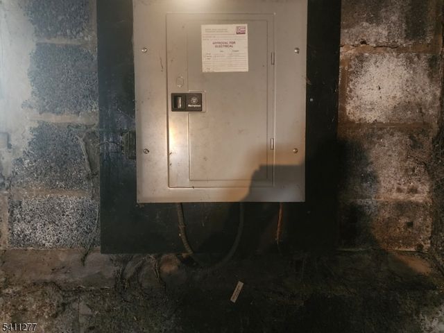 147 Martin Ave, Clifton City, NJ 07012